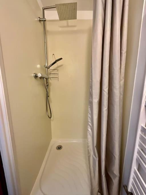Gerbépal Le Petit Loup, Appartement Neuf Avec Jardin מראה חיצוני תמונה